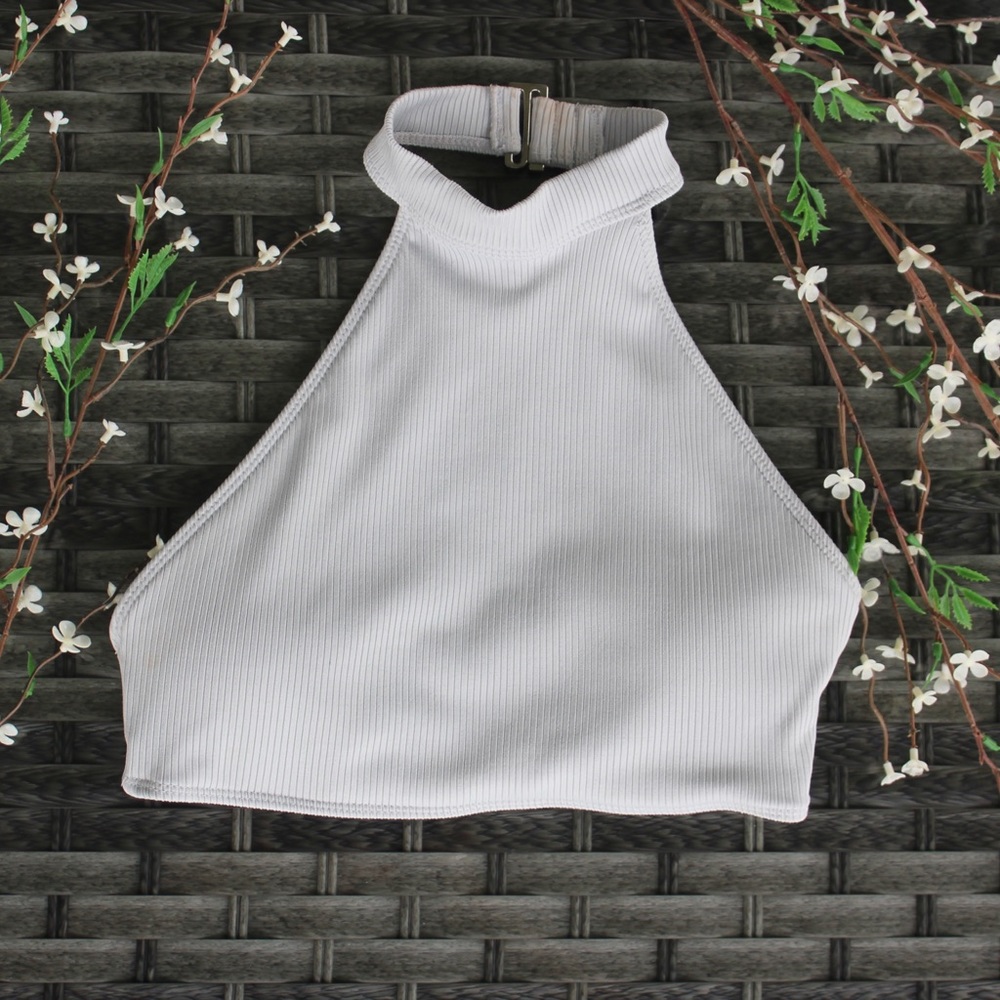 High Neck Crop Top❤️